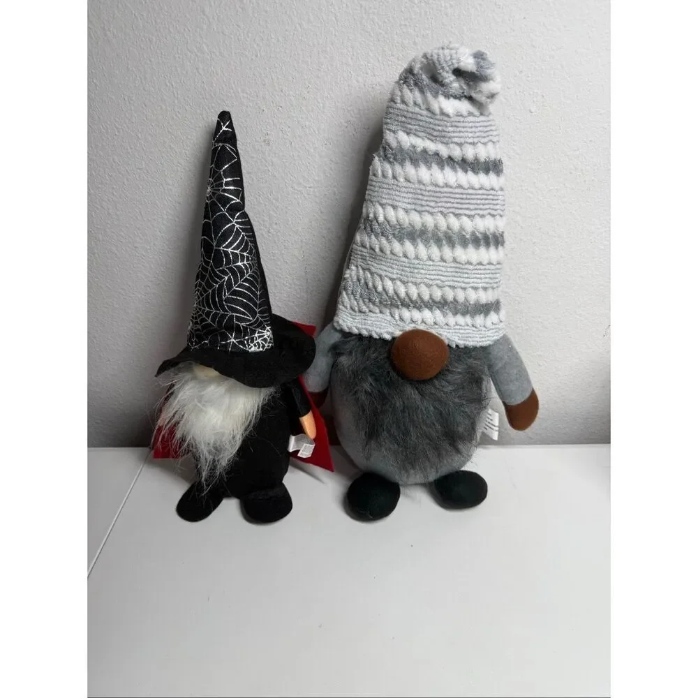 Set of 2 Gnomes Black Gray Holiday Decorations